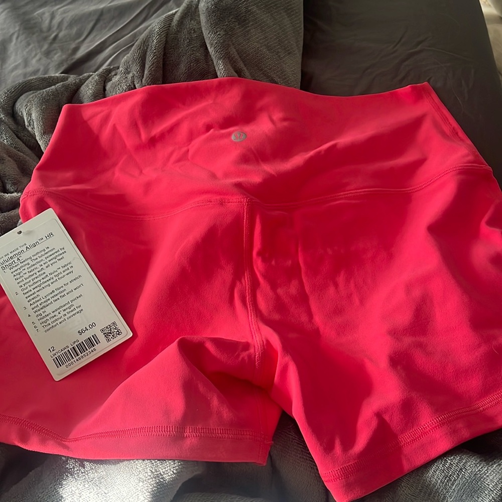 Lulu lemon align shorts